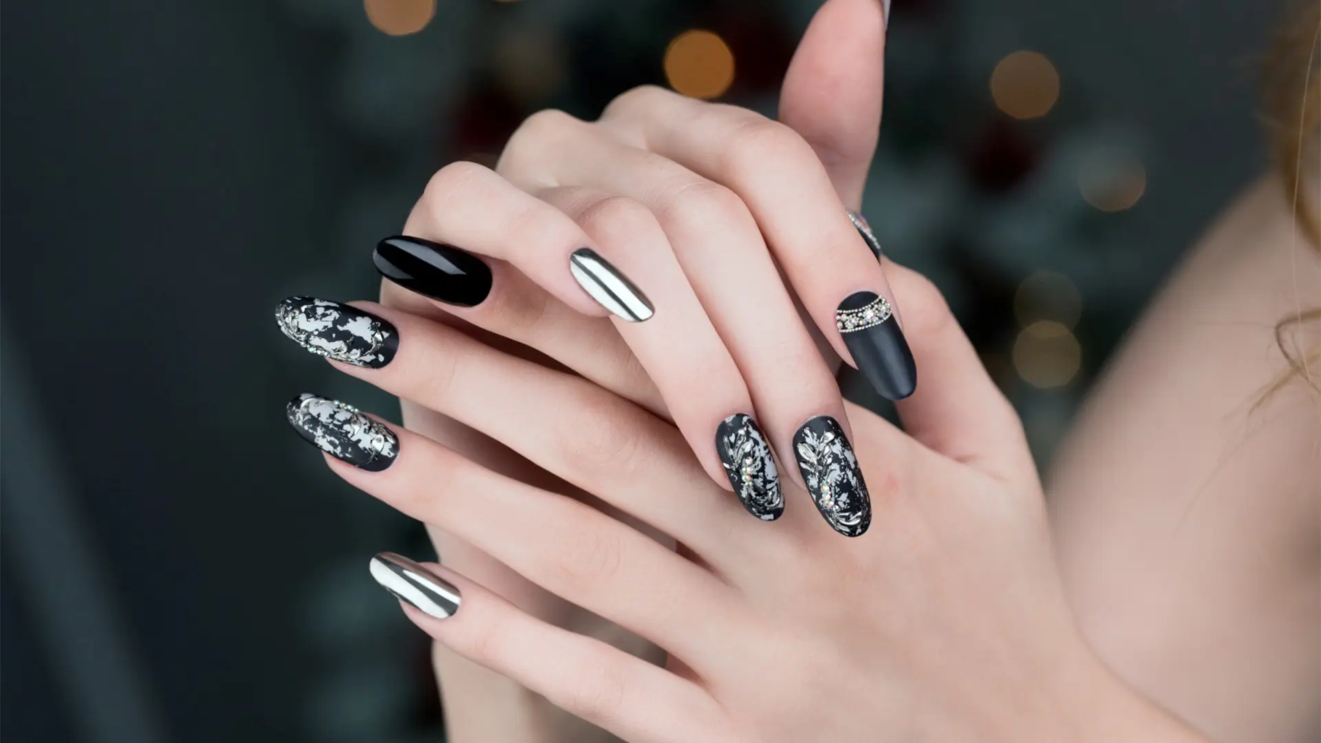 Akdeniz Protez Tırnak